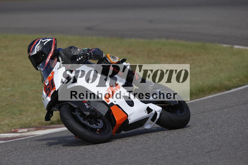 /11 28.04.2026  PROMAX ADR/Gruppe gruen/51